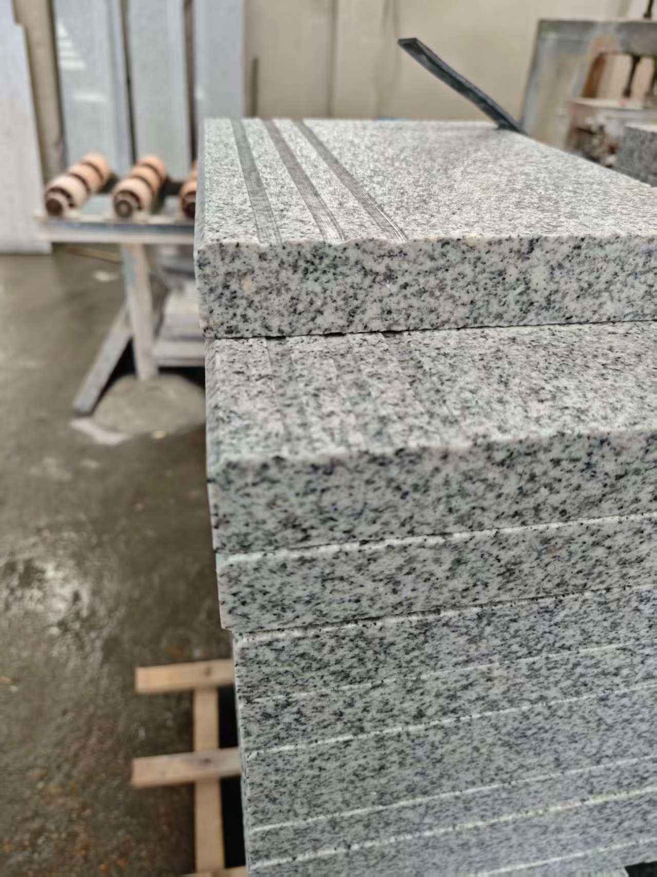 南通芝麻白楼梯踏步