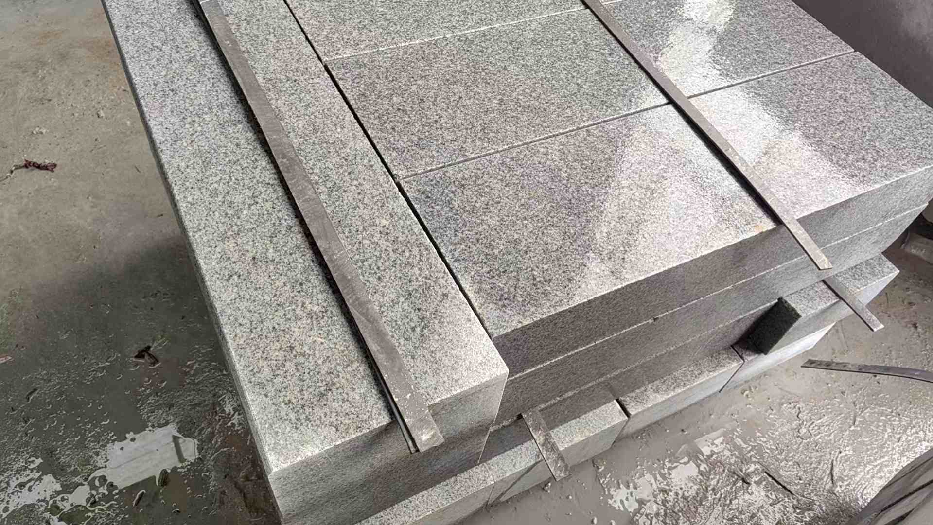 南通芝麻灰 芝麻白 路牙石 路侧石 马路牙子